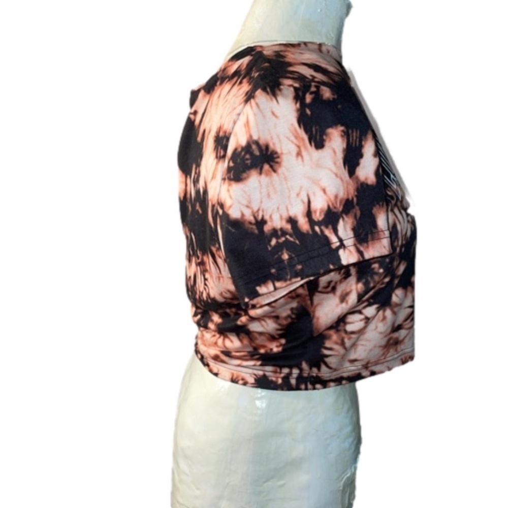 Show Off this New Los Angeles Tie Dye Halther Top for Casual/Party Wear Size L - Picture 2 of 14